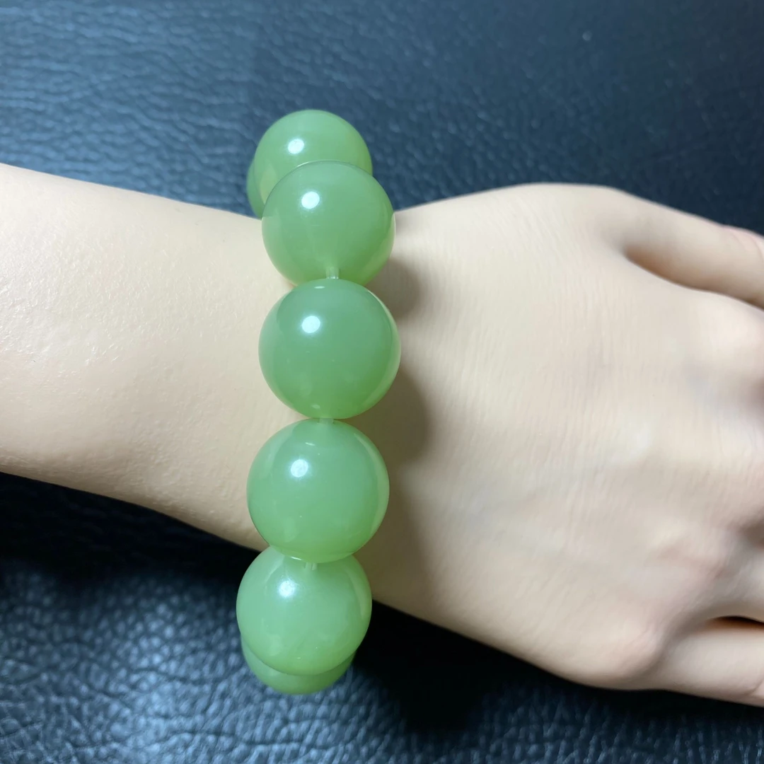 新疆和田玉青黄口圆珠手串12—18