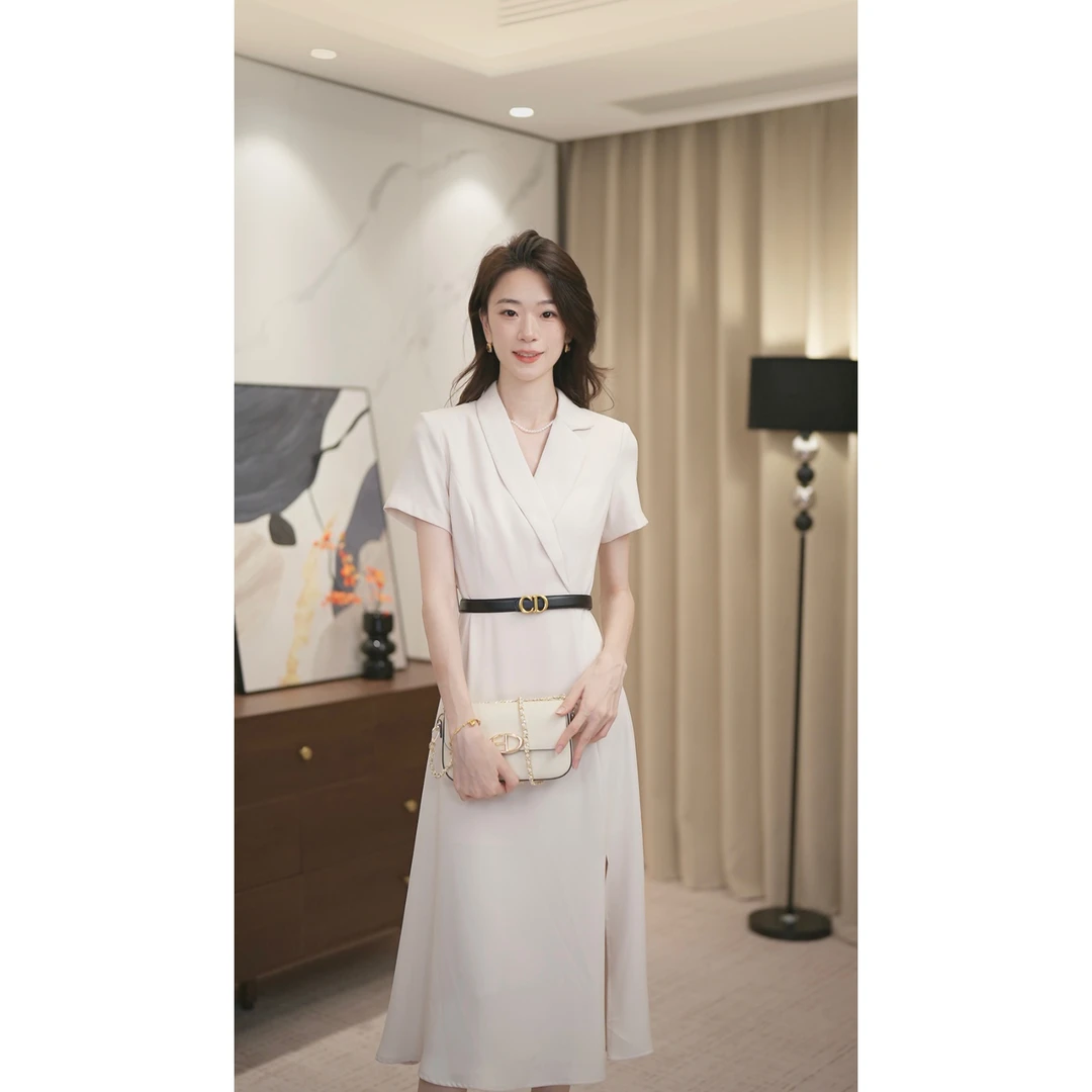 明日有雨| 女神范连衣裙常规中腰显瘦白色短袖夏季拉链优雅气质