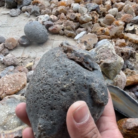 钟***权定制玛瑙私人订制不退不换