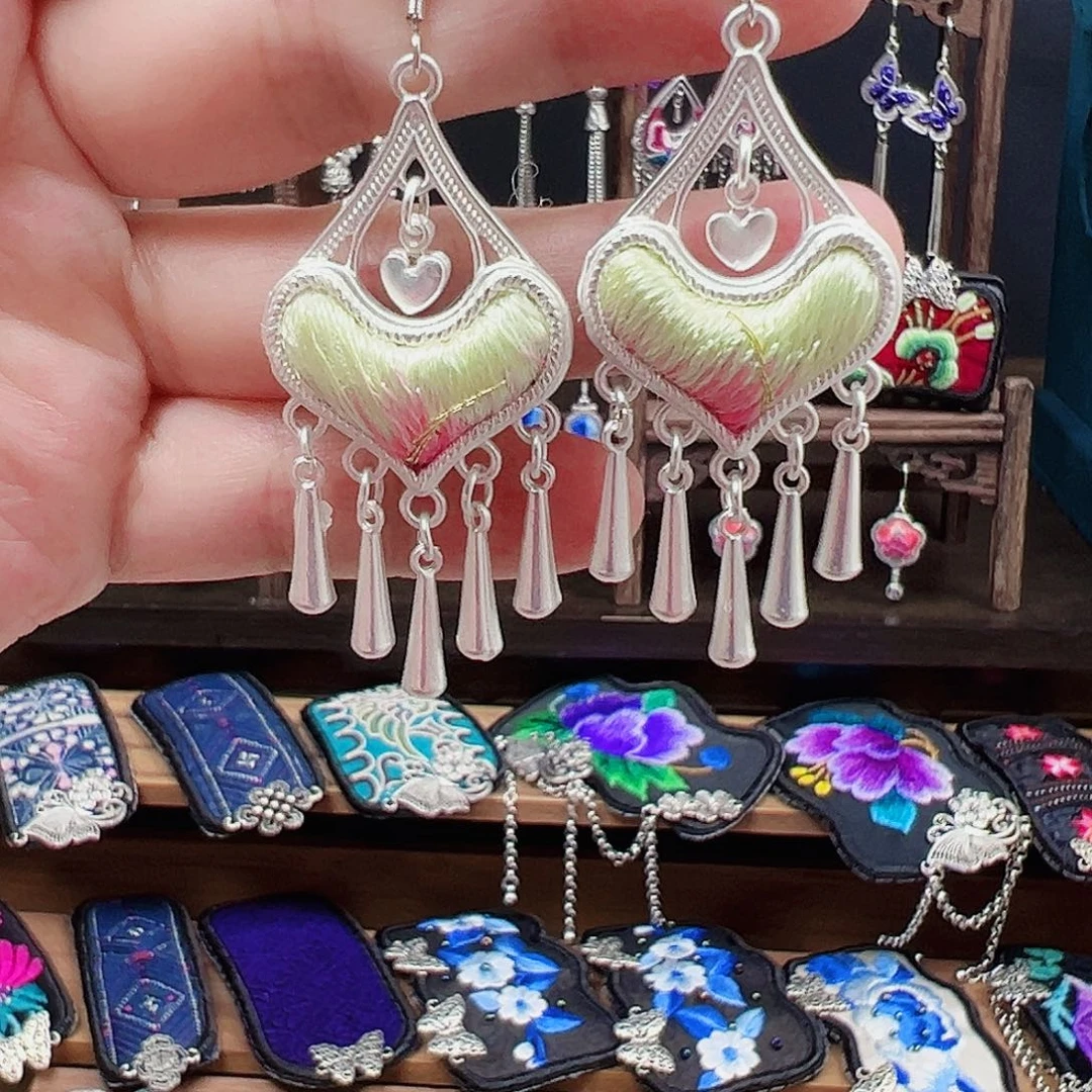 织绣手工刺绣工艺品