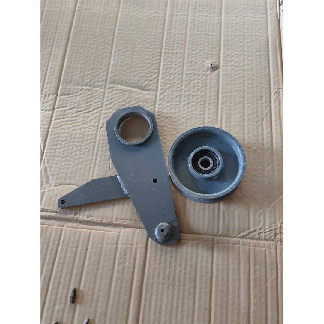 沃得锐龙收割机配件一号/二号皮带张紧轮搅龙张紧轮绞龙张紧臂