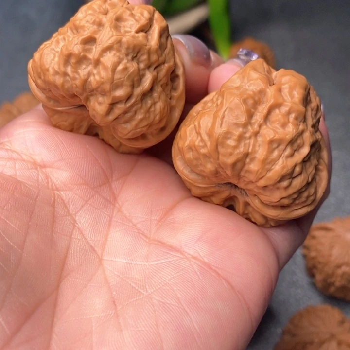 文玩核桃吊坠龙*刃娃娃38.08