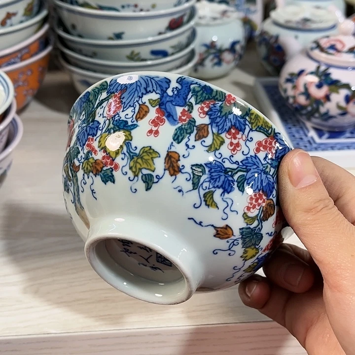 瓷片直径12.5厘米，绿……