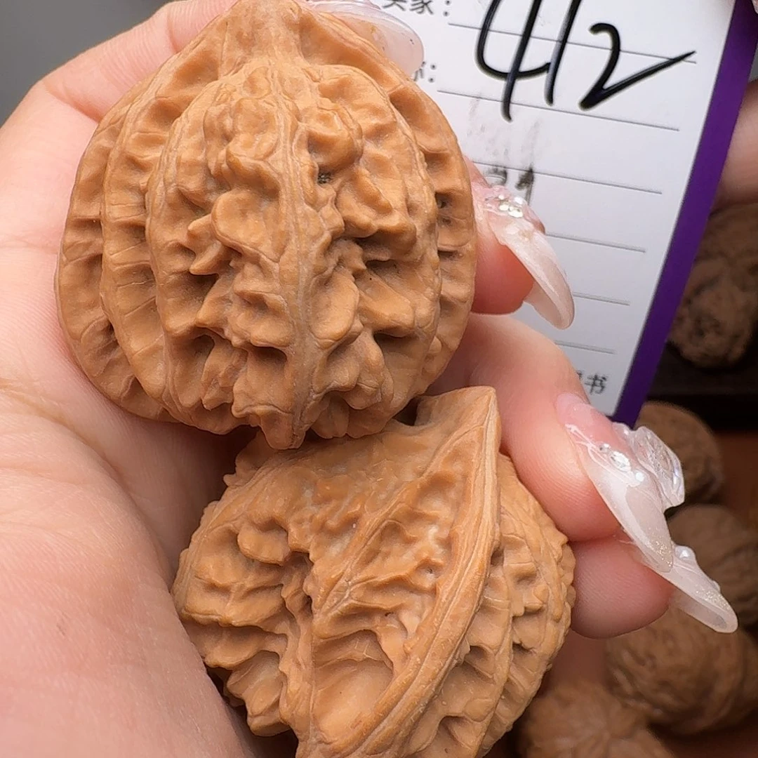 G***孟文玩核桃吊坠三羊谷39