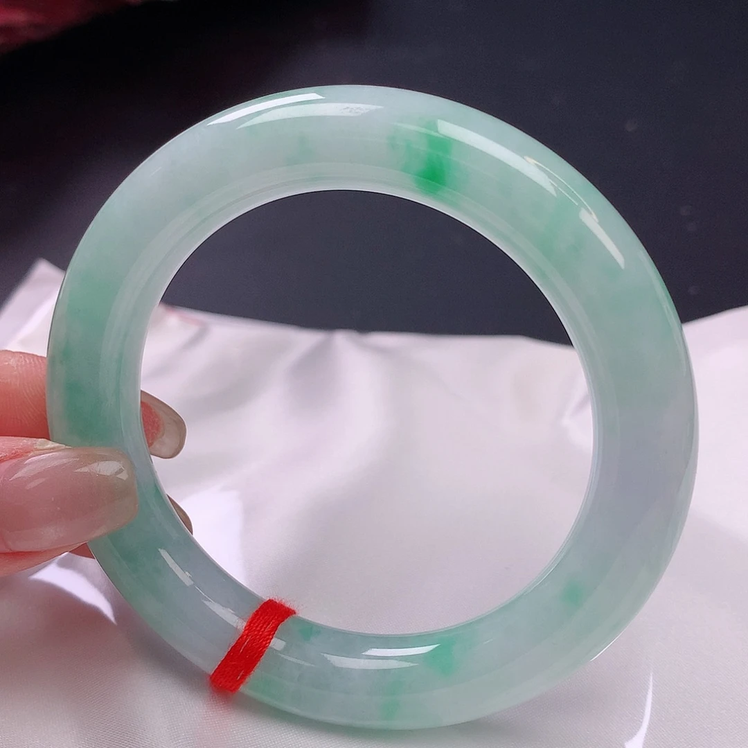【闪购商品】未镶嵌手镯翡翠57+
