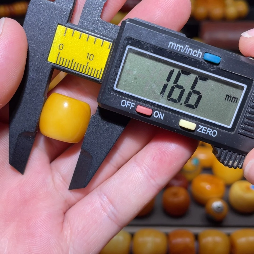 琥珀未镶嵌裸石墩子