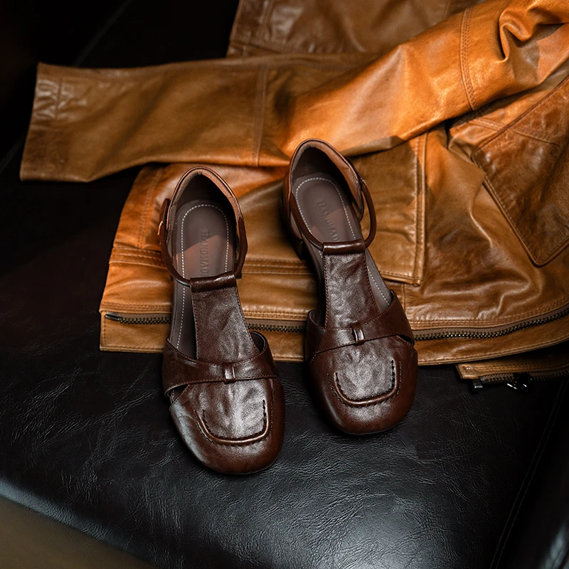 【牛皮仙】包头凉鞋女透气单鞋低跟棕色英伦风文艺夏季做旧魔术贴