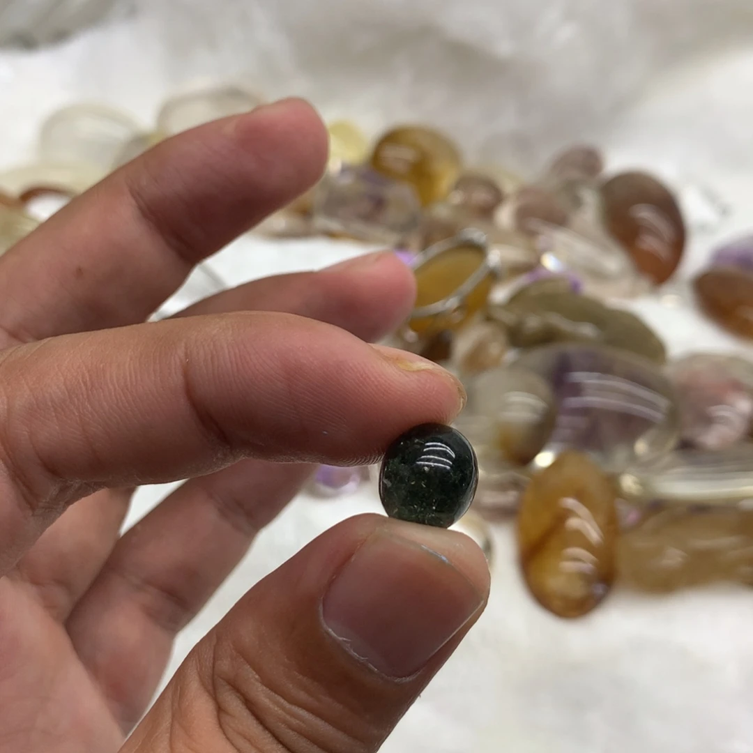 英***乔未镶嵌手镯水晶手镯