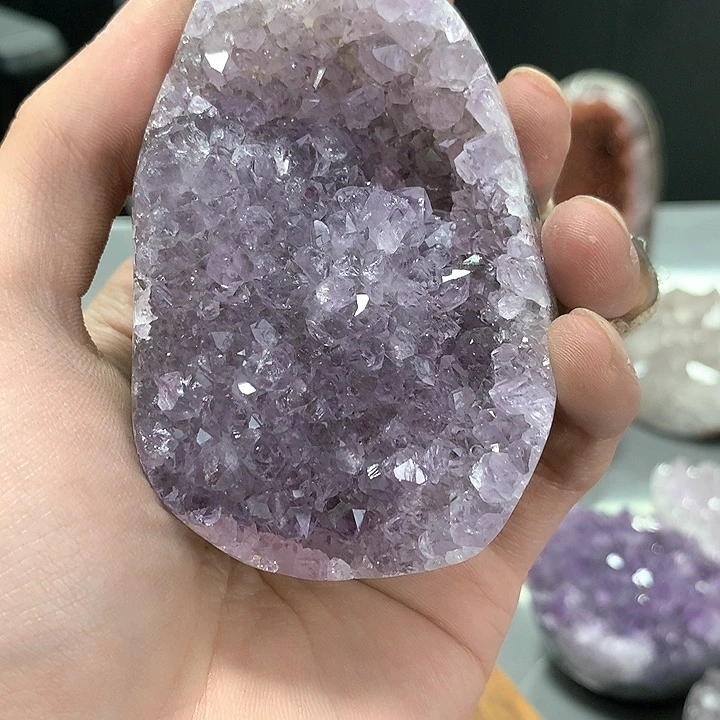 水晶大型摆件（非配饰）未镶嵌