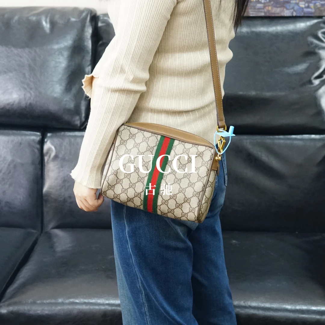 95新 GUCCI/古驰 老花斜挎包/JJ12911233/1233