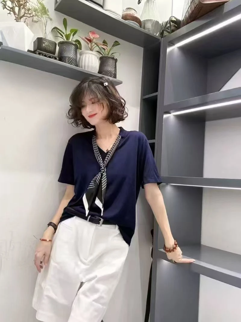 263V领短袖T恤女2025夏季新款韩版轻奢丝巾超好看独特漂亮上衣