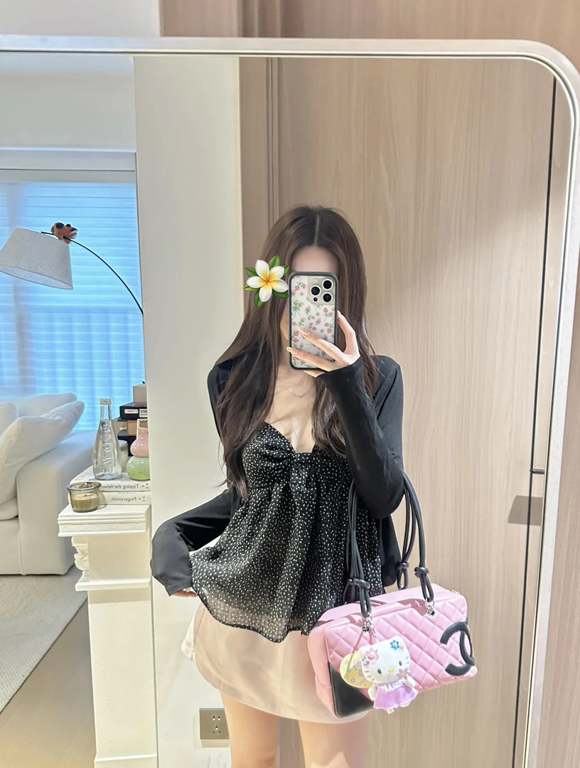 韩系黑色波点V领吊带背心女夏季设计感气质辣妹显瘦雪纺上衣外穿