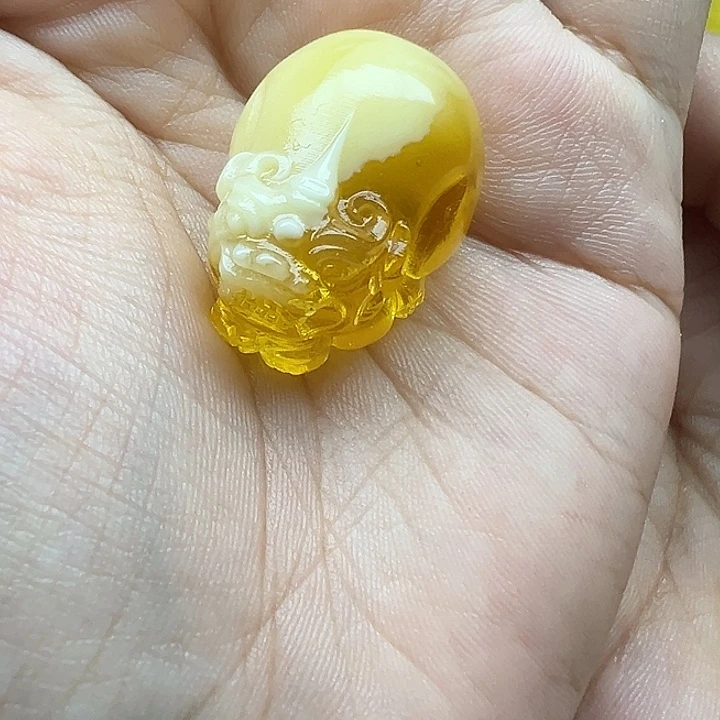 琥珀未镶嵌珠宝奇石貔貅打孔不退换