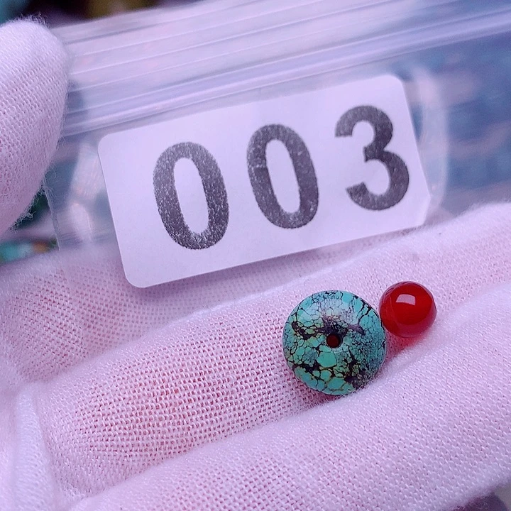 南红玛瑙未镶嵌珠宝奇石