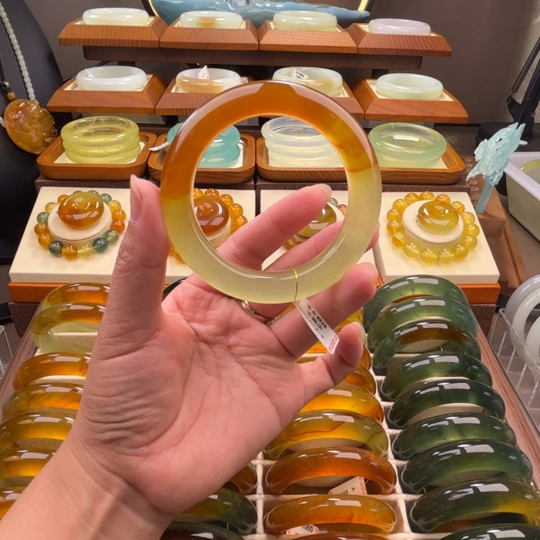 未镶嵌蛇纹石玉手镯56