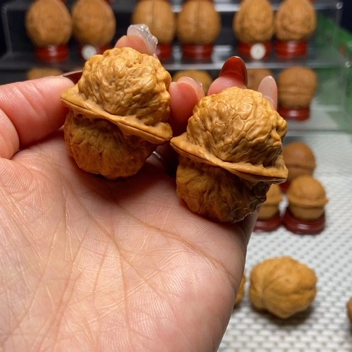 了***一文玩核桃把件2祥龙疙瘩包