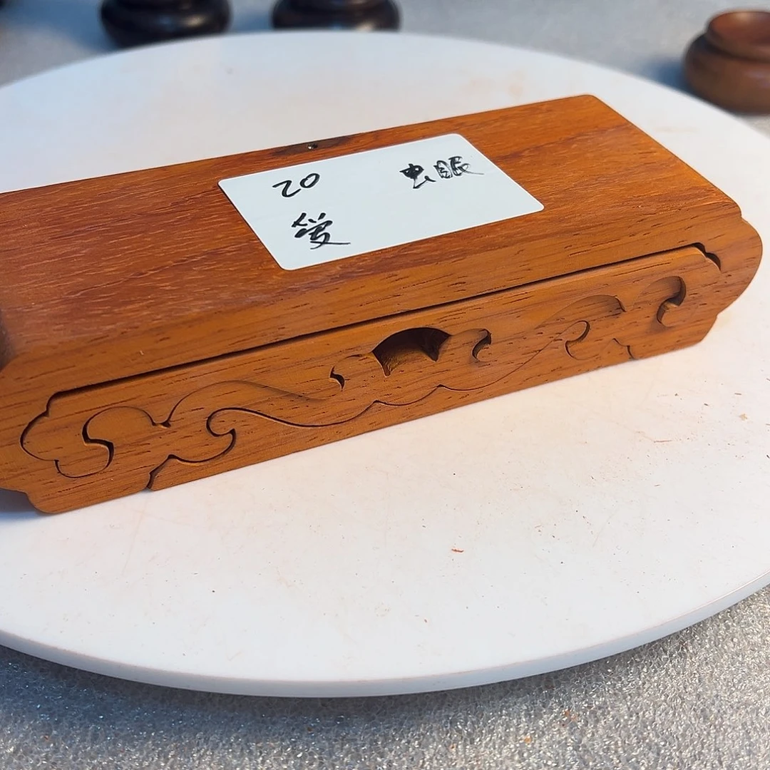 爱***爷非洲紫檀（红花梨）