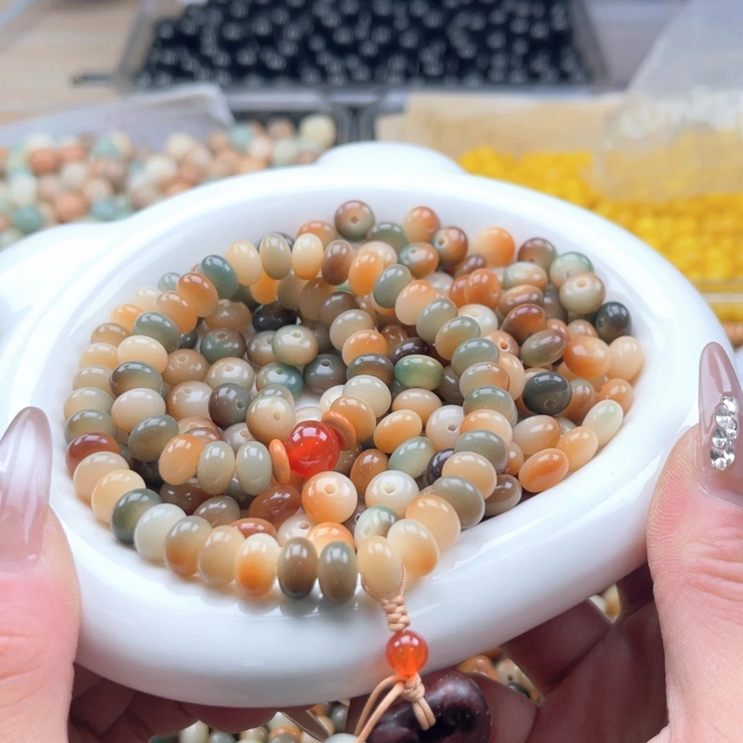 白玉菩提吊坠c9mm120颗。敦煌问天算盘