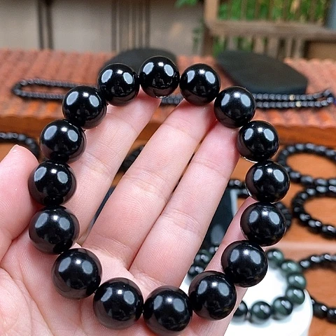 和田玉手串未镶嵌晨*