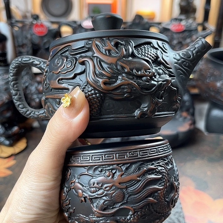 壶云南建水紫陶壶