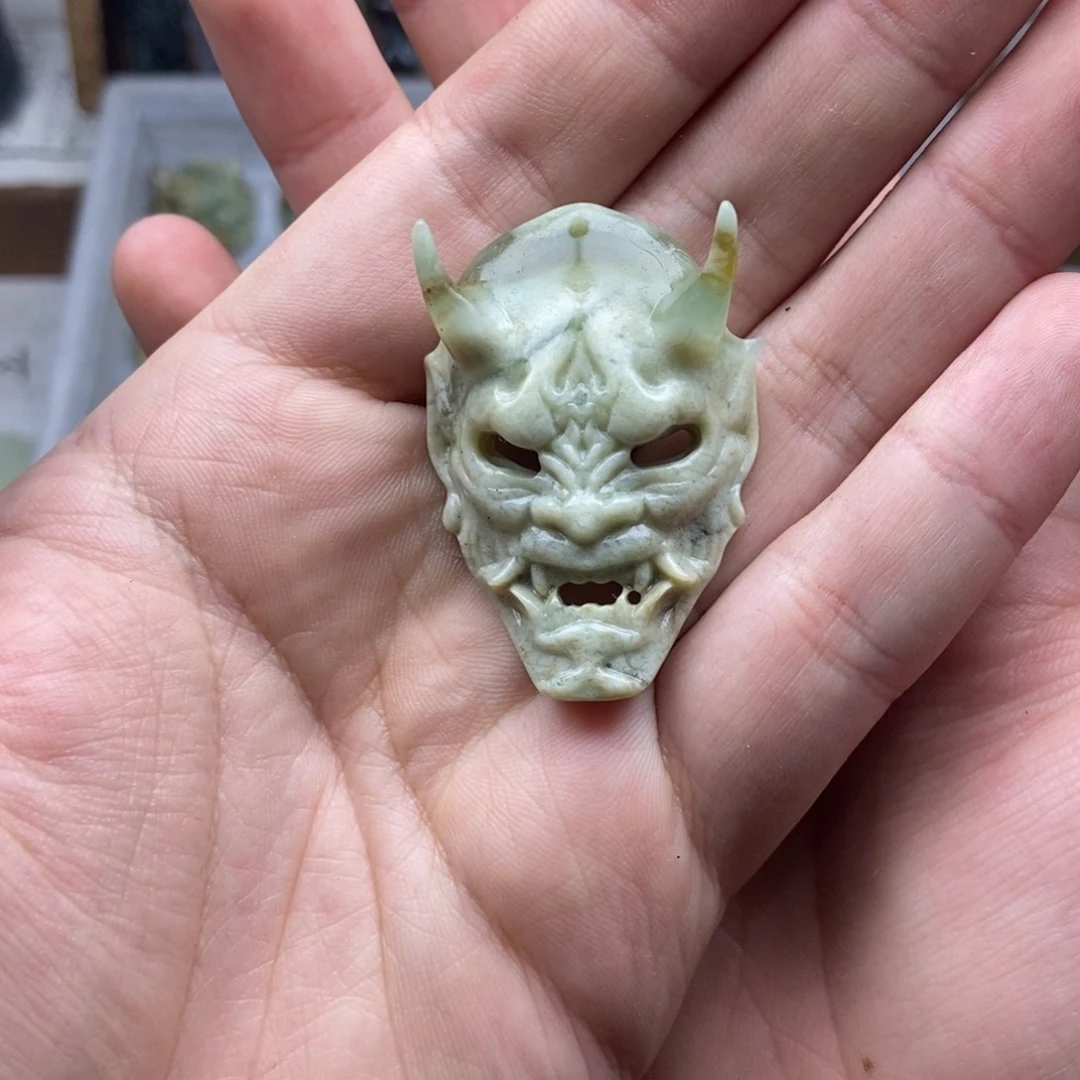 蛇纹石玉颈饰未镶嵌死*叁