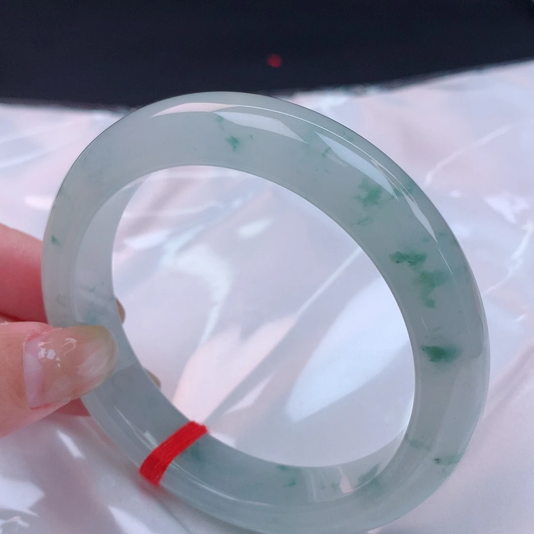 【闪购商品】未镶嵌手镯翡翠59