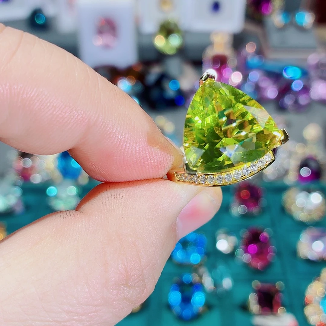 银S925镶嵌水晶戒指