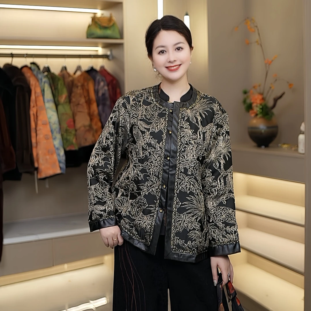 新中式刺绣气质款秋冬女士百搭休闲短外套新款宽松休闲百搭花萝