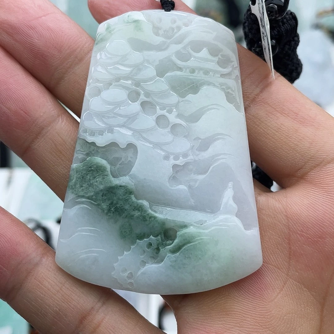 颈饰未镶嵌翡翠你**噻翡翠