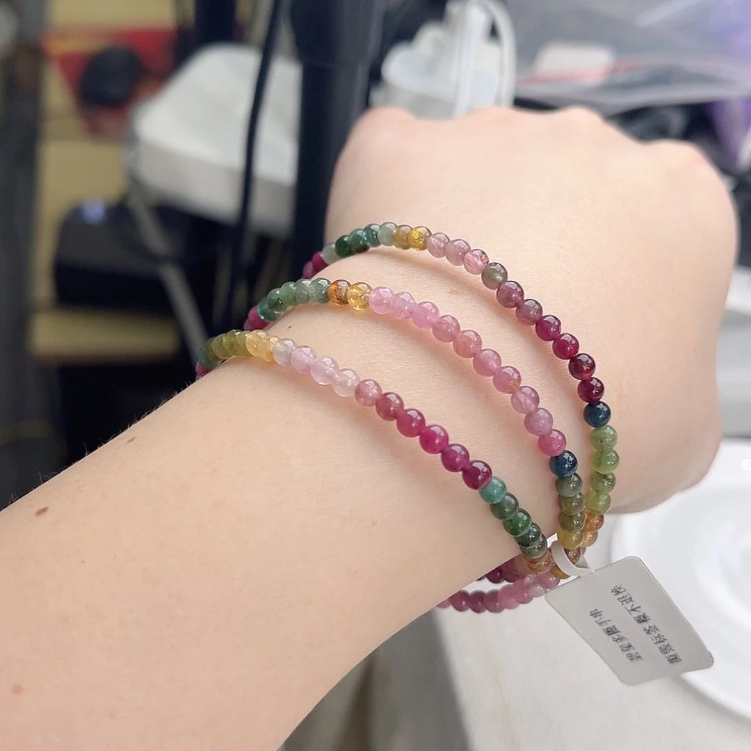 碧玺多样性发一件未镶嵌