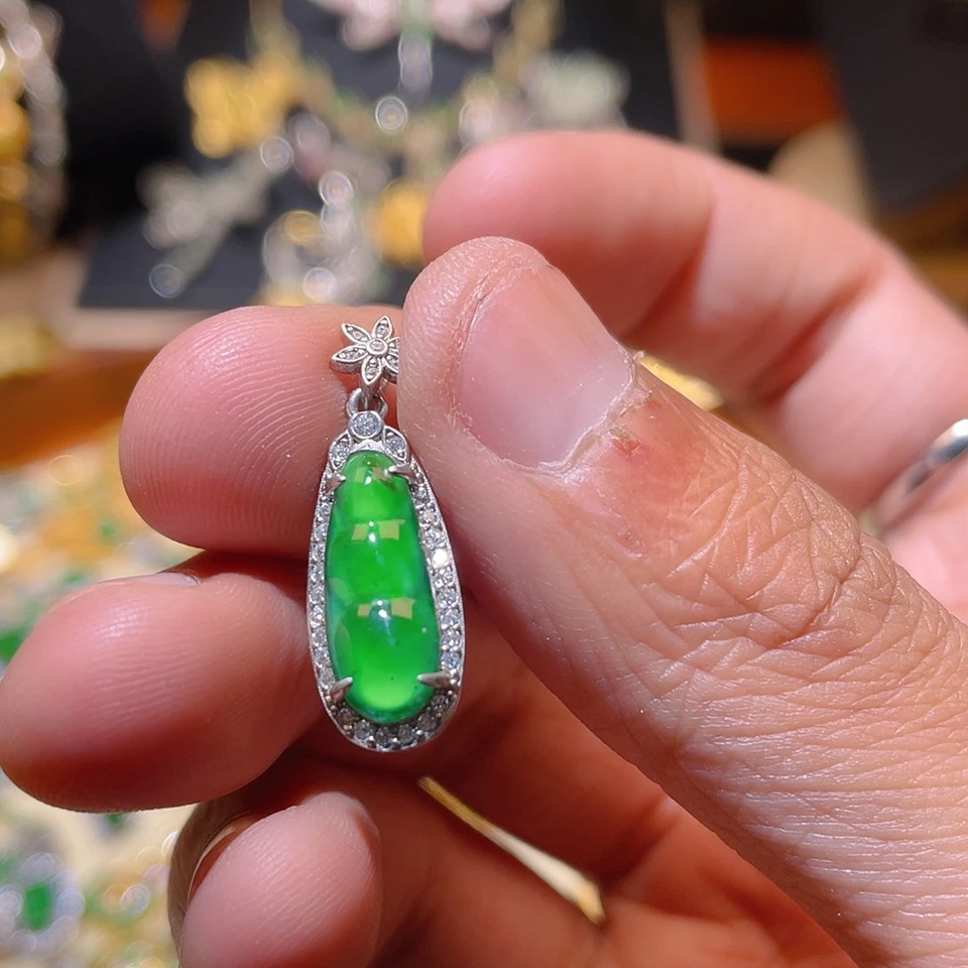 翡翠吊坠(不含链)银S925镶嵌