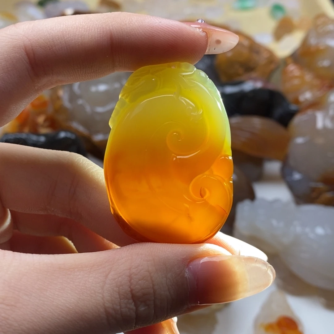 玛瑙/玉髓未镶嵌颈饰