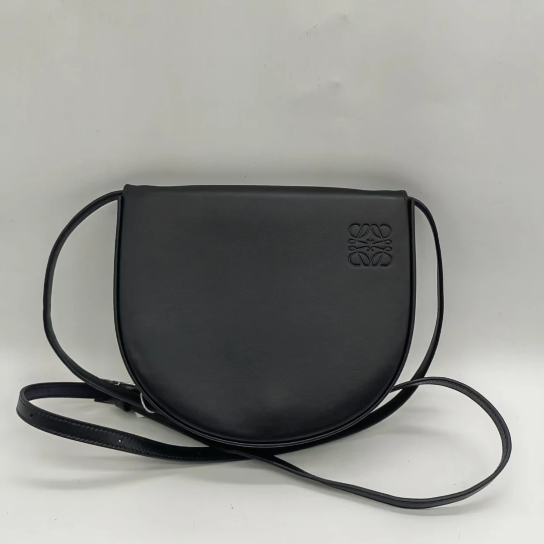 95新 LOEWE/罗意威 黑色单肩包 1390 4180