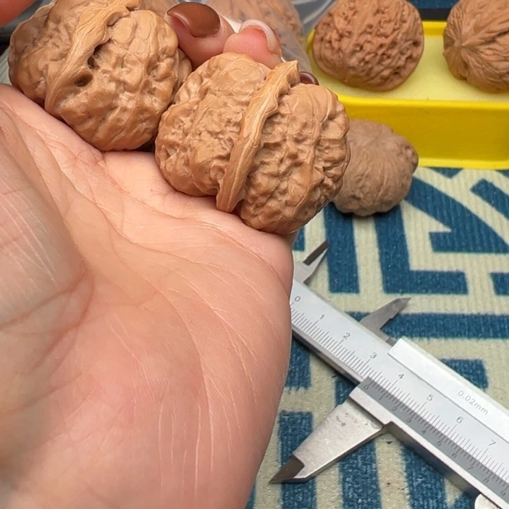 桃核吊坠文玩蛤蟆头