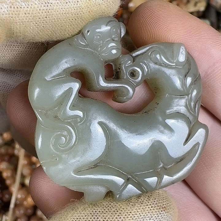 和田玉未镶嵌挂件