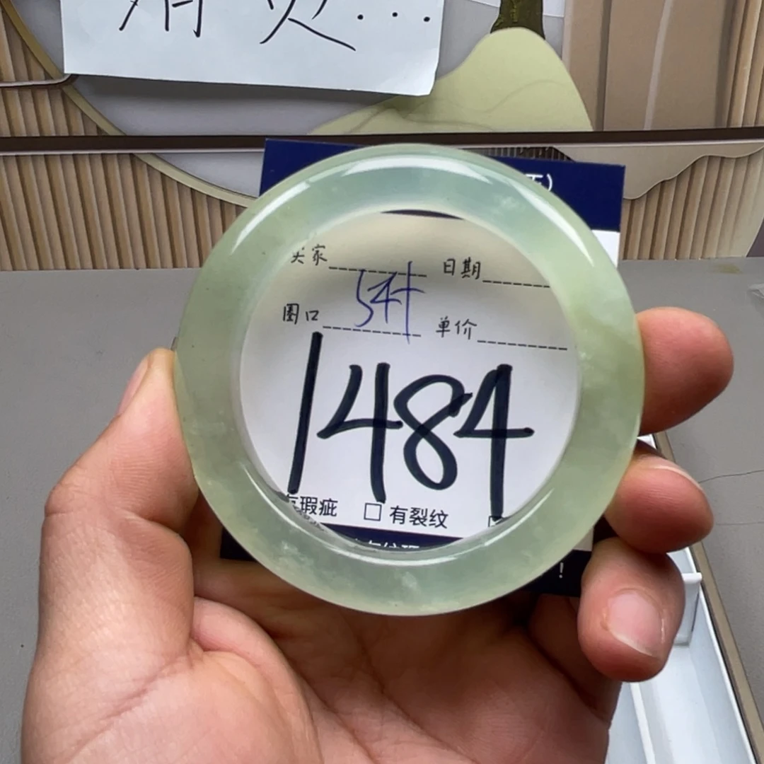 岫玉手镯手镯未镶嵌