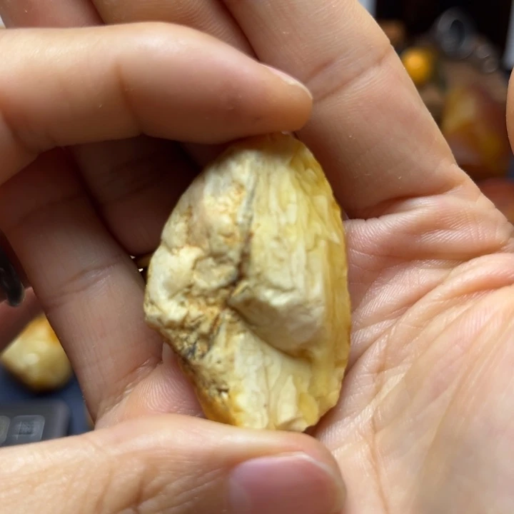 小***选定制琥珀未镶嵌蜜蜡定制戒面老型