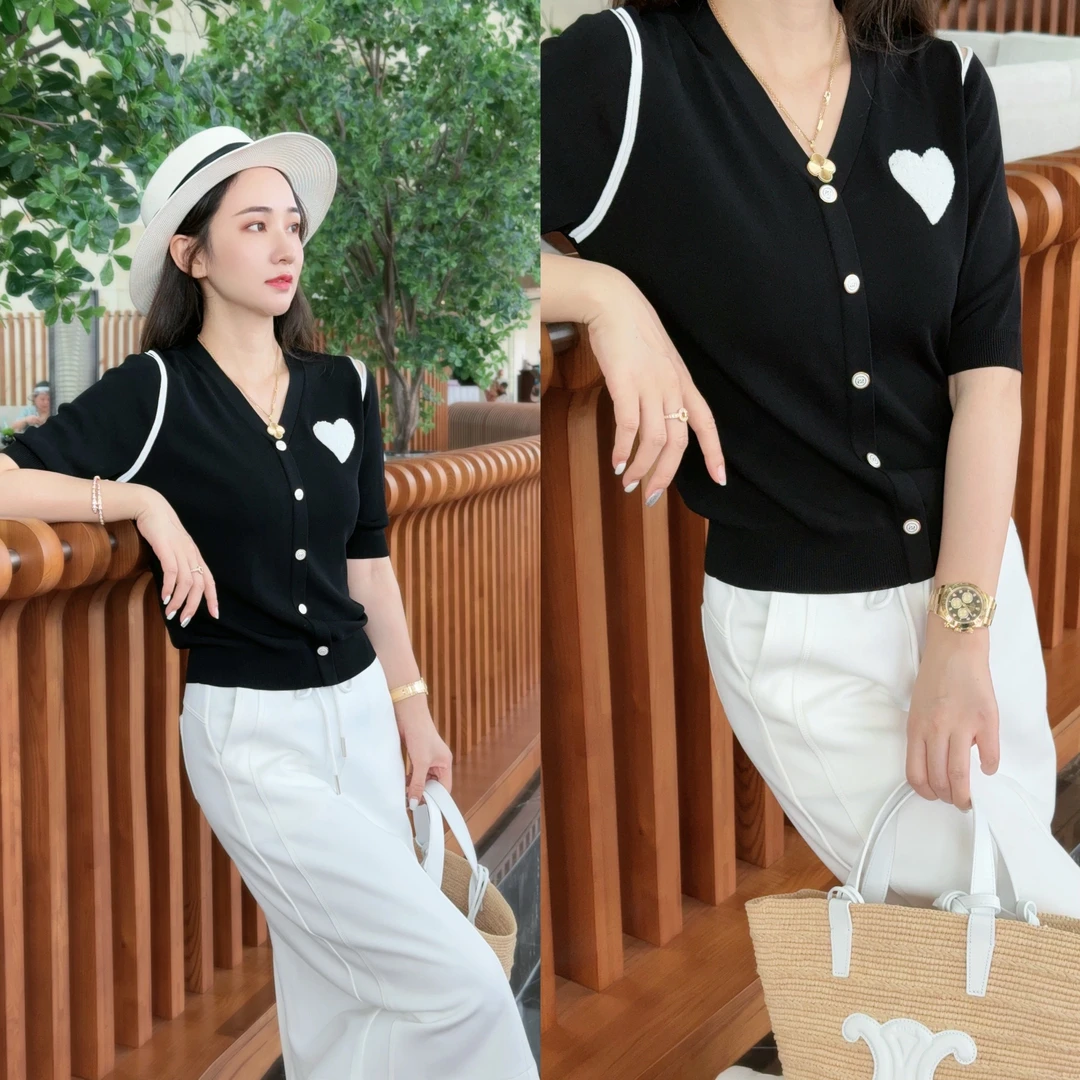 JDND轩羽【爱心针织衫】夏季轻奢设计师漏肩爱心针织衫小衫XY25253