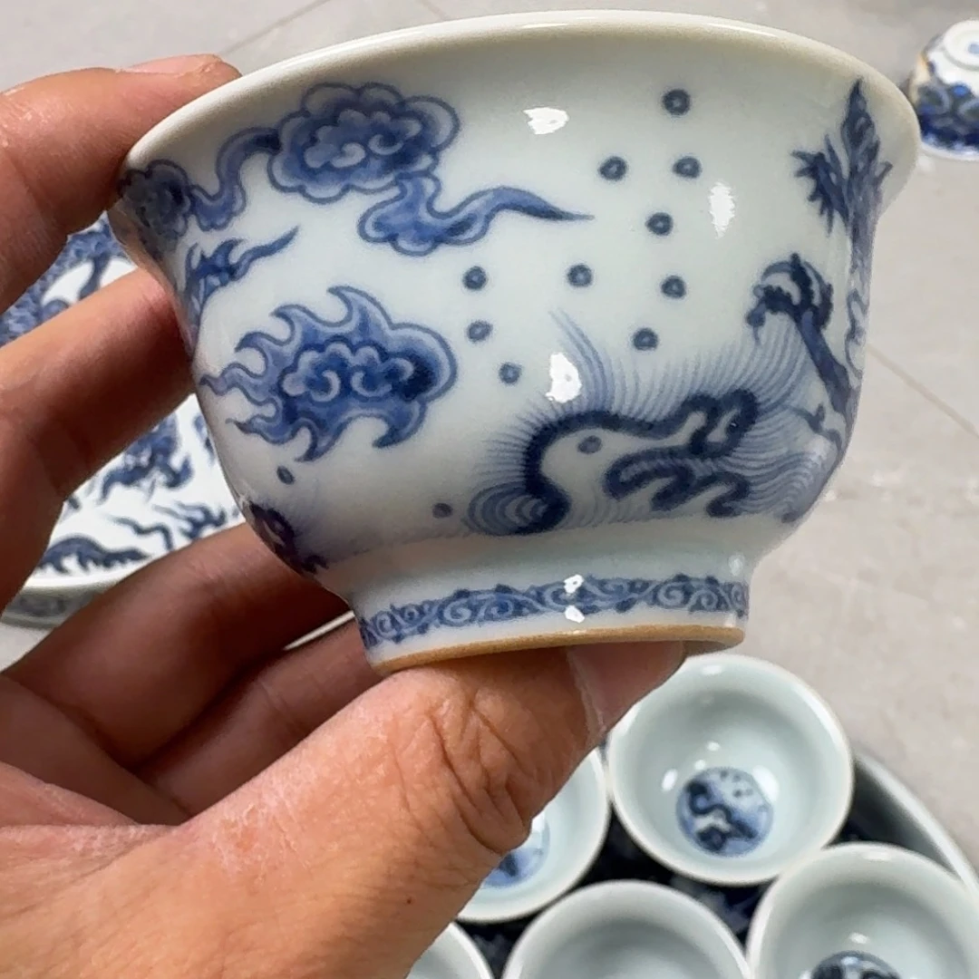 杯青花海水龙中号压手杯