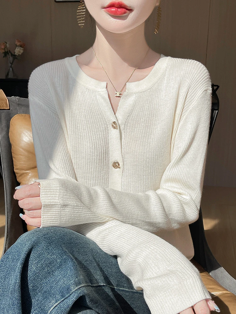 早秋气质长袖针织衫开衫女高档爆款外套秋冬洋气上档次v领设计感