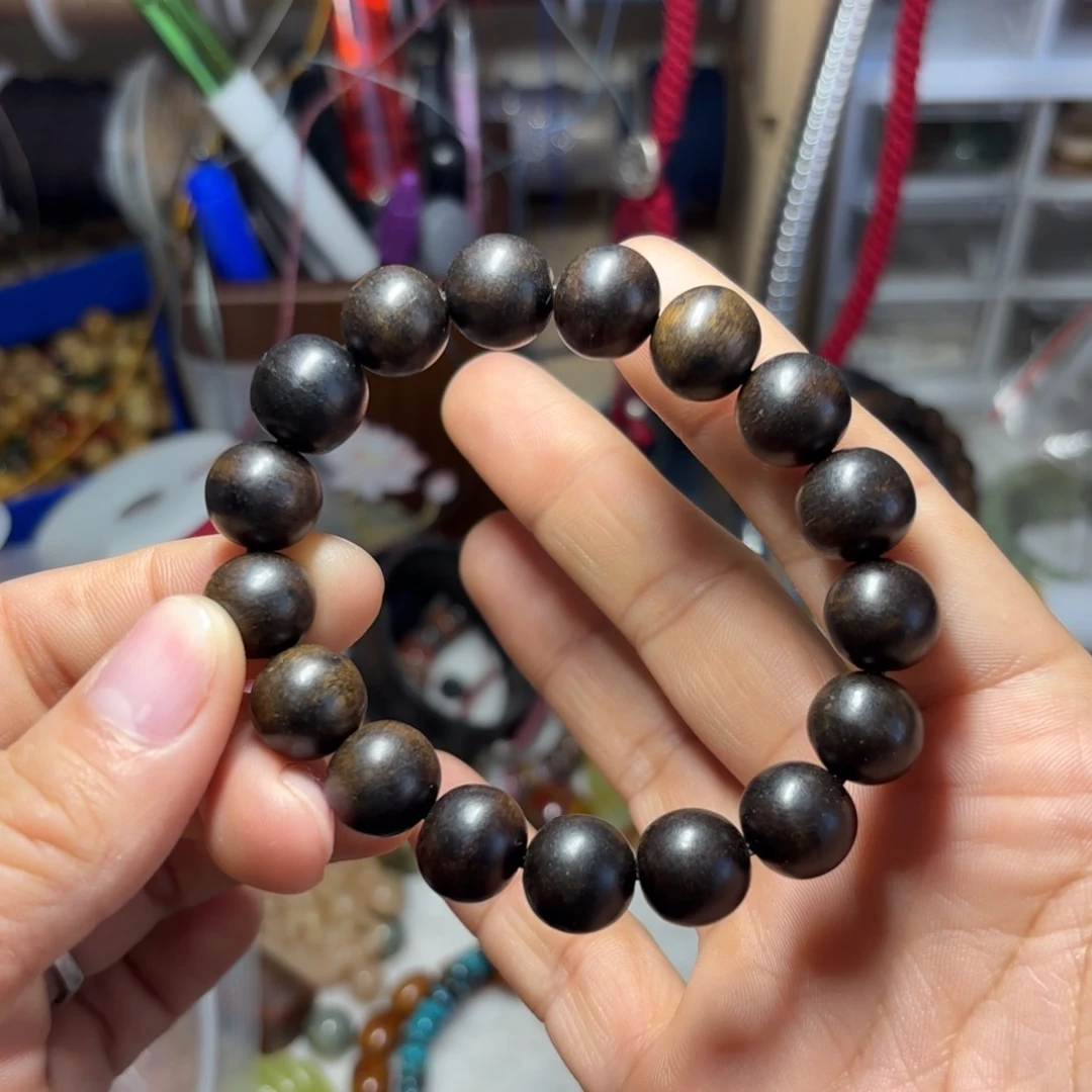 岫岩河磨玉（透闪石质玉）颈饰未镶嵌