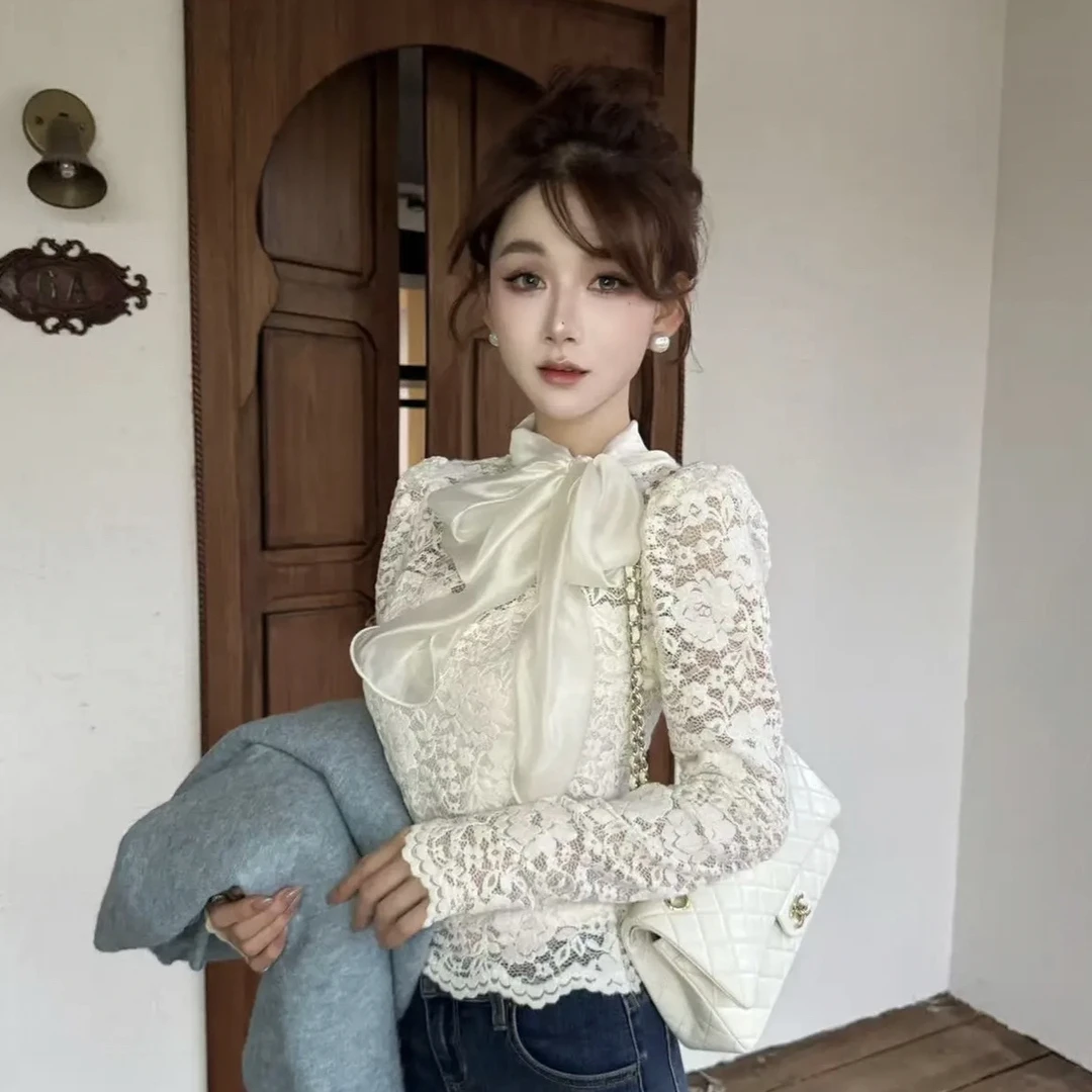 蕾丝气质蝴蝶结内磨毛加绒上衣