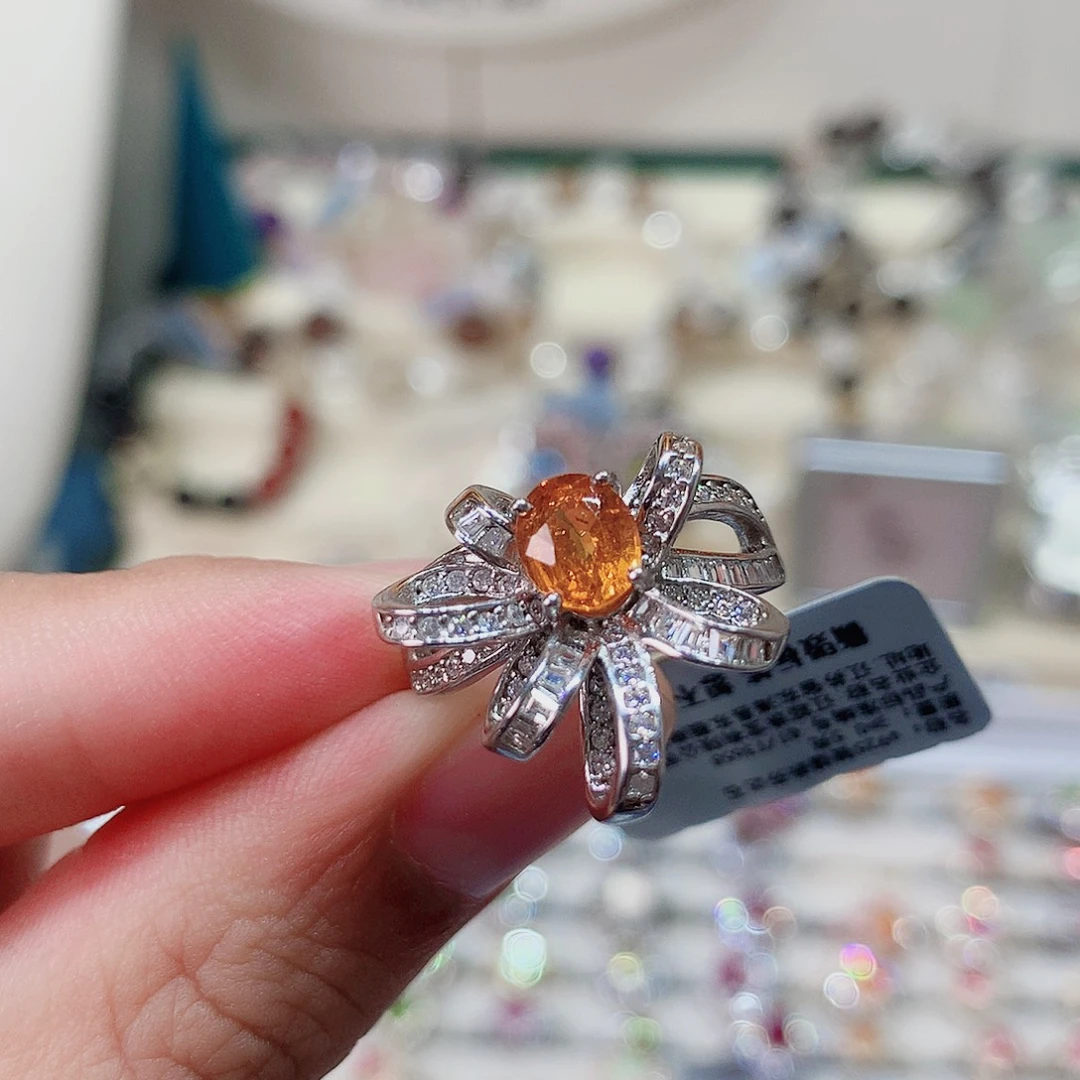 银S925镶嵌戒指石榴石（芬达石）