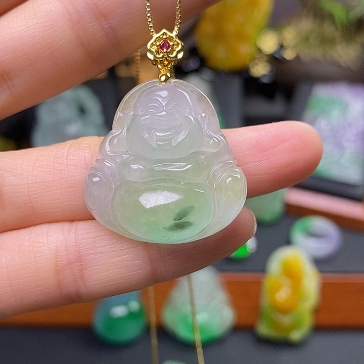 翡翠未镶嵌吊坠(赠链)