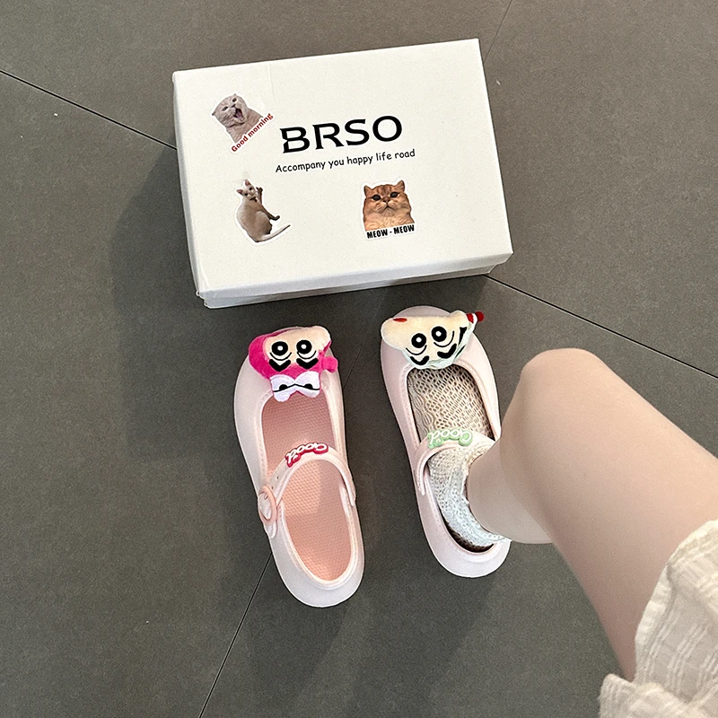 可爱卡通蜡笔小新布偶玛丽珍女鞋2025年夏季新款时尚外穿舒适凉鞋