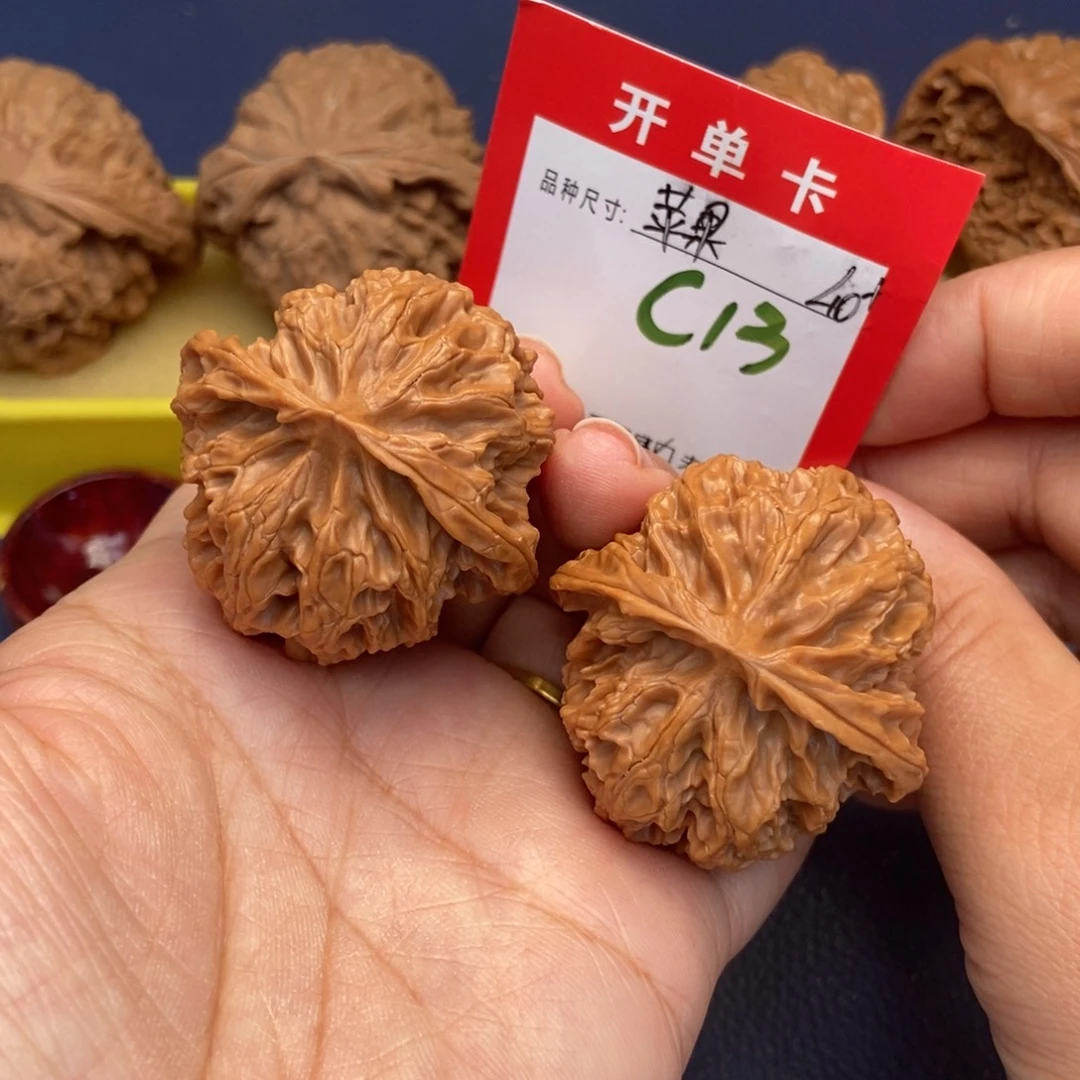 吊坠文玩核桃文玩核桃