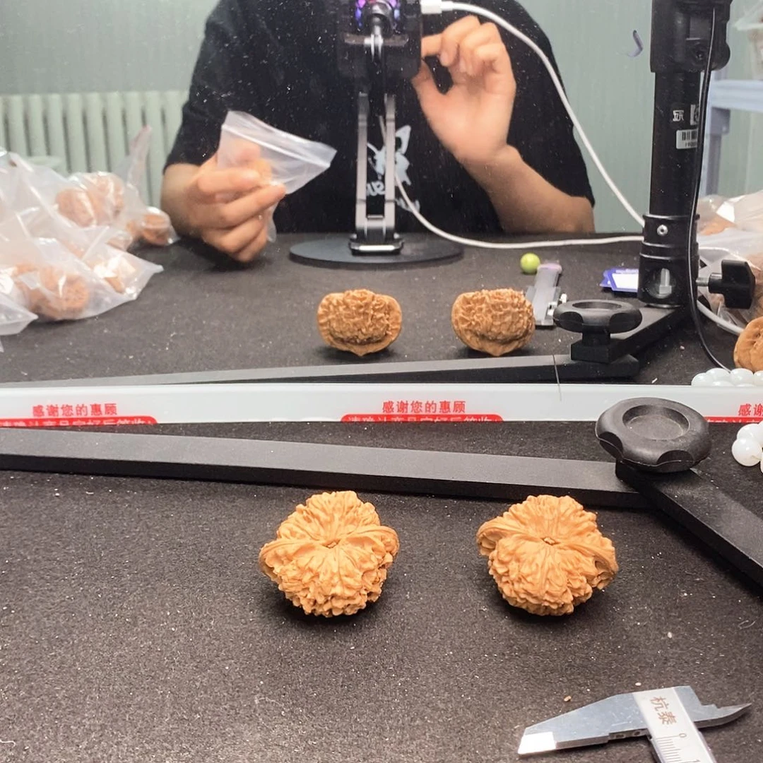 文玩核桃吊坠青***8如哦哦哦呜呜呜呜呜兔头