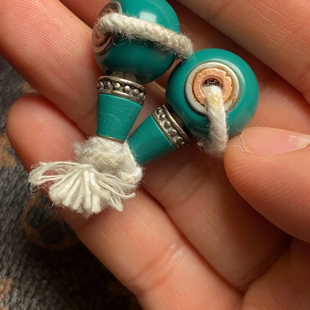 树脂制品藏传小元素三通配饰