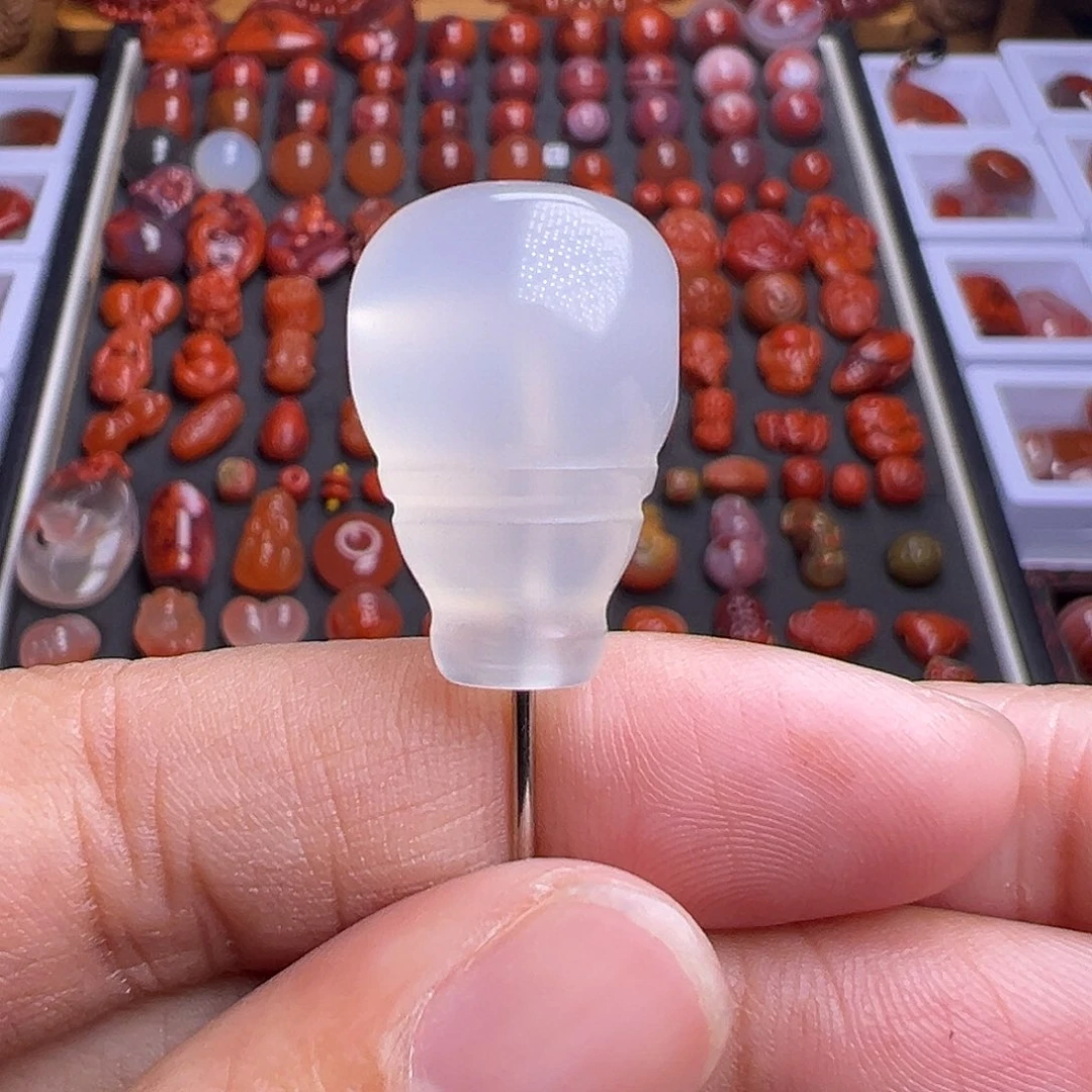玛瑙/玉髓未镶嵌珠宝奇石川料荔枝冻三通15mm