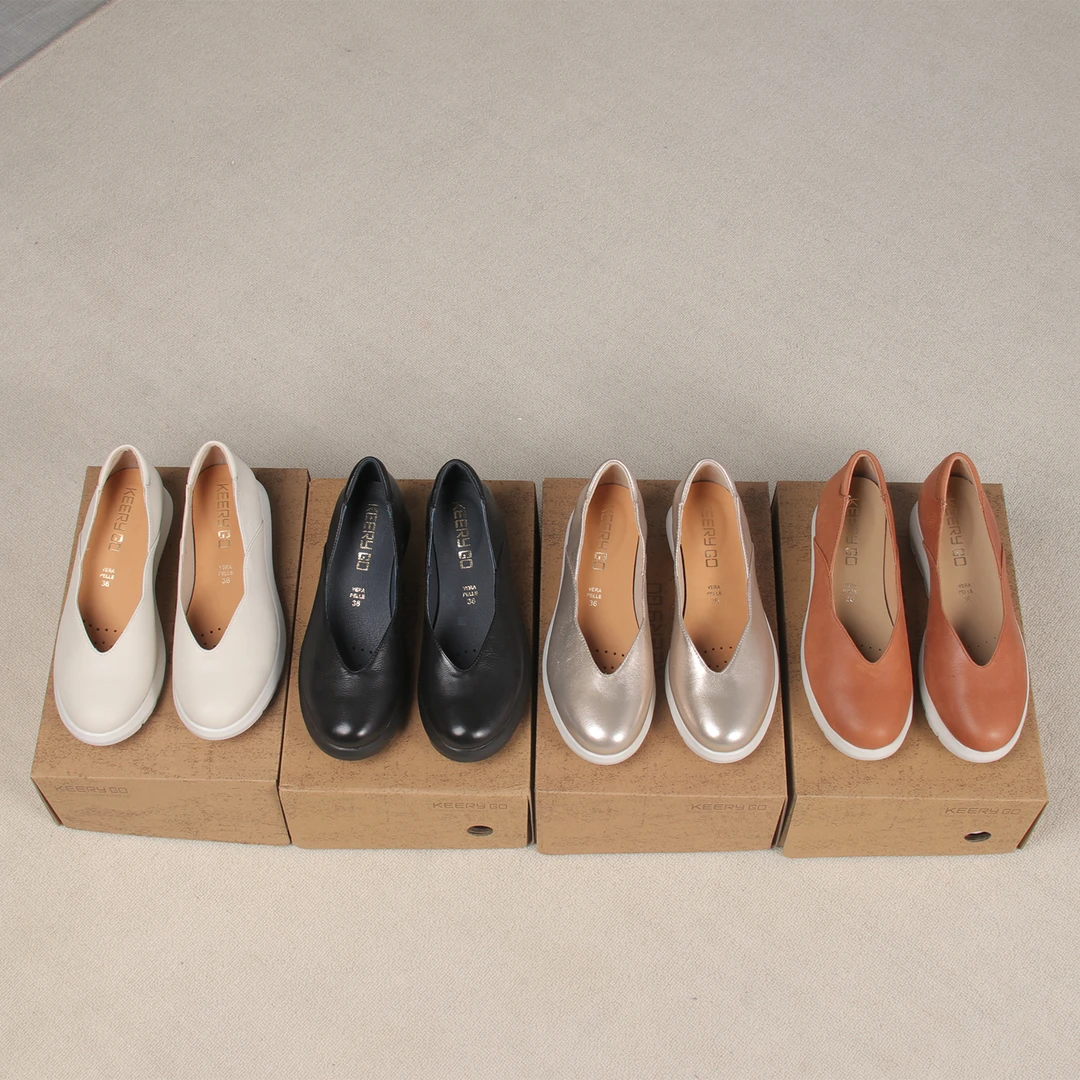 意大利4.5CM超轻舒适不累脚银色浅口单鞋软底明星同款大码女鞋子